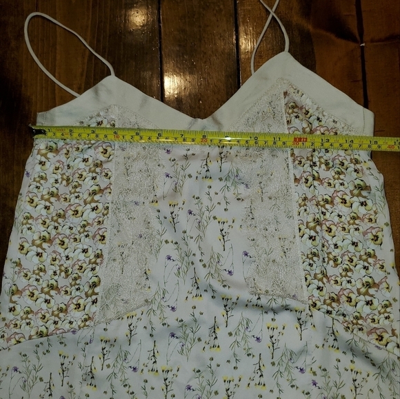 Small Spaghetti Strap Asymmetrical Tanktop Zara - Picture 5 of 12